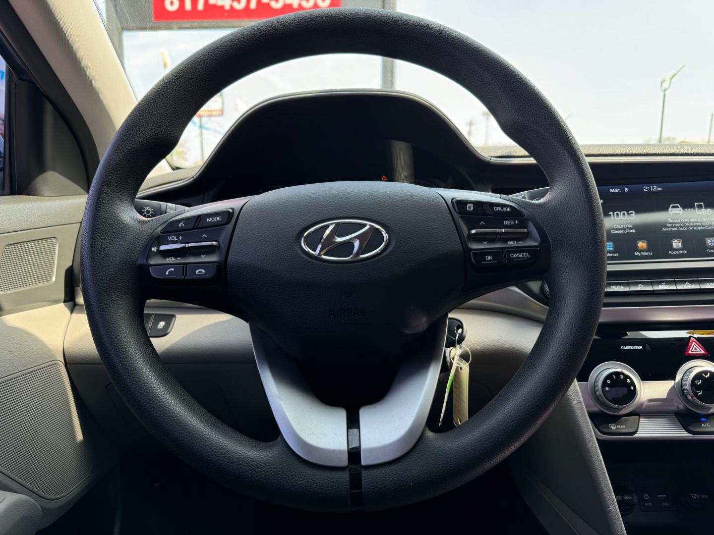 2019 BLUE HYUNDAI ELANTRA LIMITED; SEL (5NPD84LF9KH) , located at 5900 E. Lancaster Ave., Fort Worth, TX, 76112, (817) 457-5456, 0.000000, 0.000000 - Photo#18